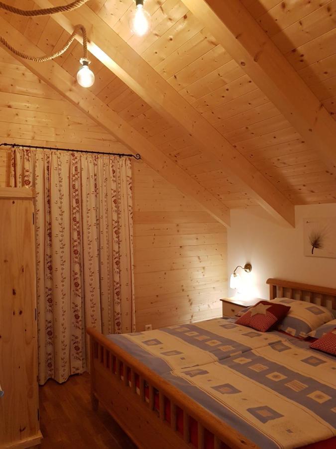 Auszeit Almhaus Schmalzbauer Apartamento Sankt Andrä Exterior foto