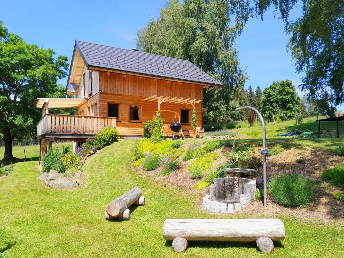 Auszeit Almhaus Schmalzbauer Apartamento Sankt Andrä Exterior foto